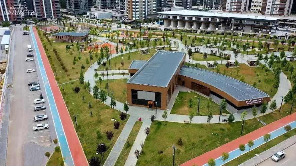 Gaziantep’te Türkiye’nin İlk Bebek Kütüphanesi Hizmete Açıldı