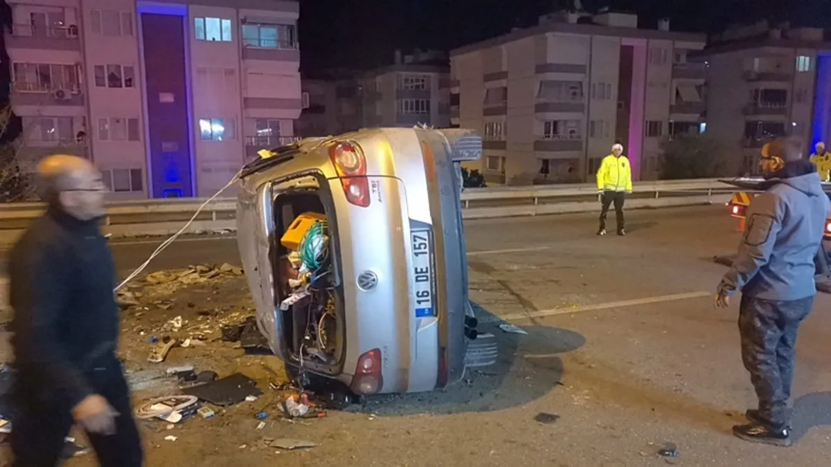 17 yaşındaki sürücü dehşet saçtı: 1 ölü 3, yaralı