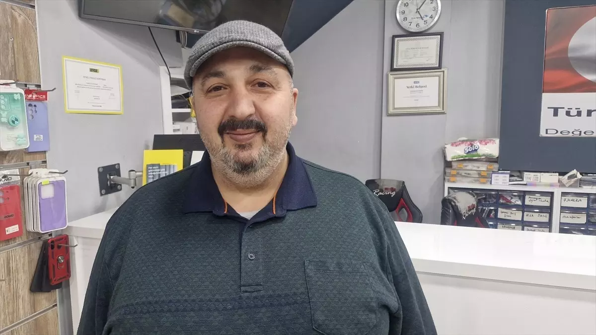 Erbaa’da Cam Kapı Patladı