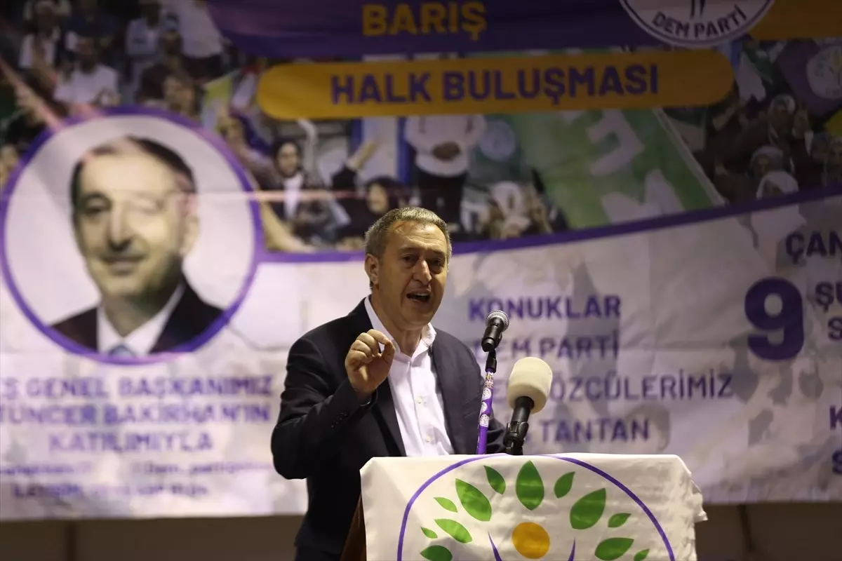 DEM Parti Eş Genel Başkanı Bakırhan, Çanakkale’de konuştu Açıklaması
