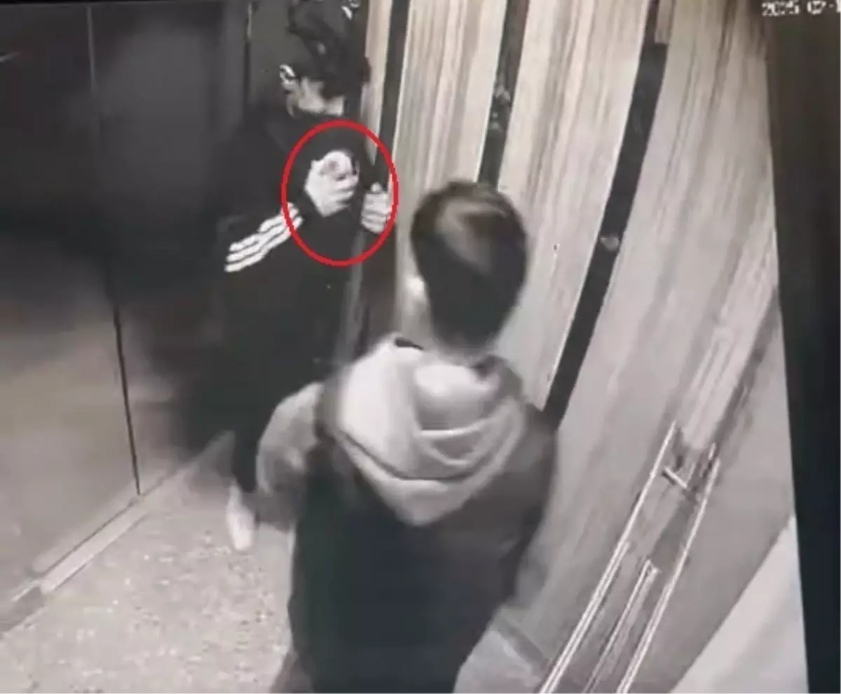 İnegöl’de Ayakkabı Hırsızlığı Güvenlik Kamerasında