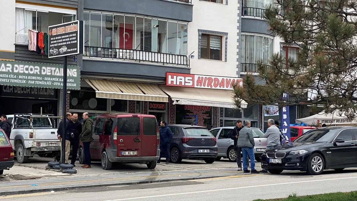 14 yaşındaki kızın gizemli ölümü: Apartman boşluğuna düşerek can verdi!